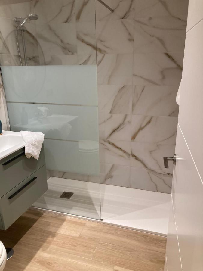 Skol 420C Fantastico 1 Dormitorio Primera Linea De Playa Marbella Exterior foto