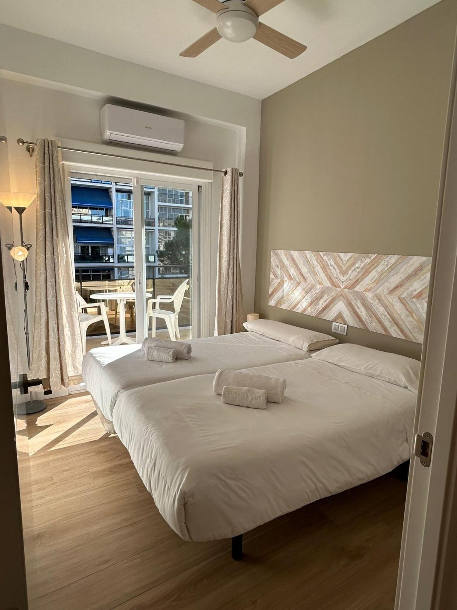 Skol 420C Fantastico 1 Dormitorio Primera Linea De Playa Marbella Exterior foto