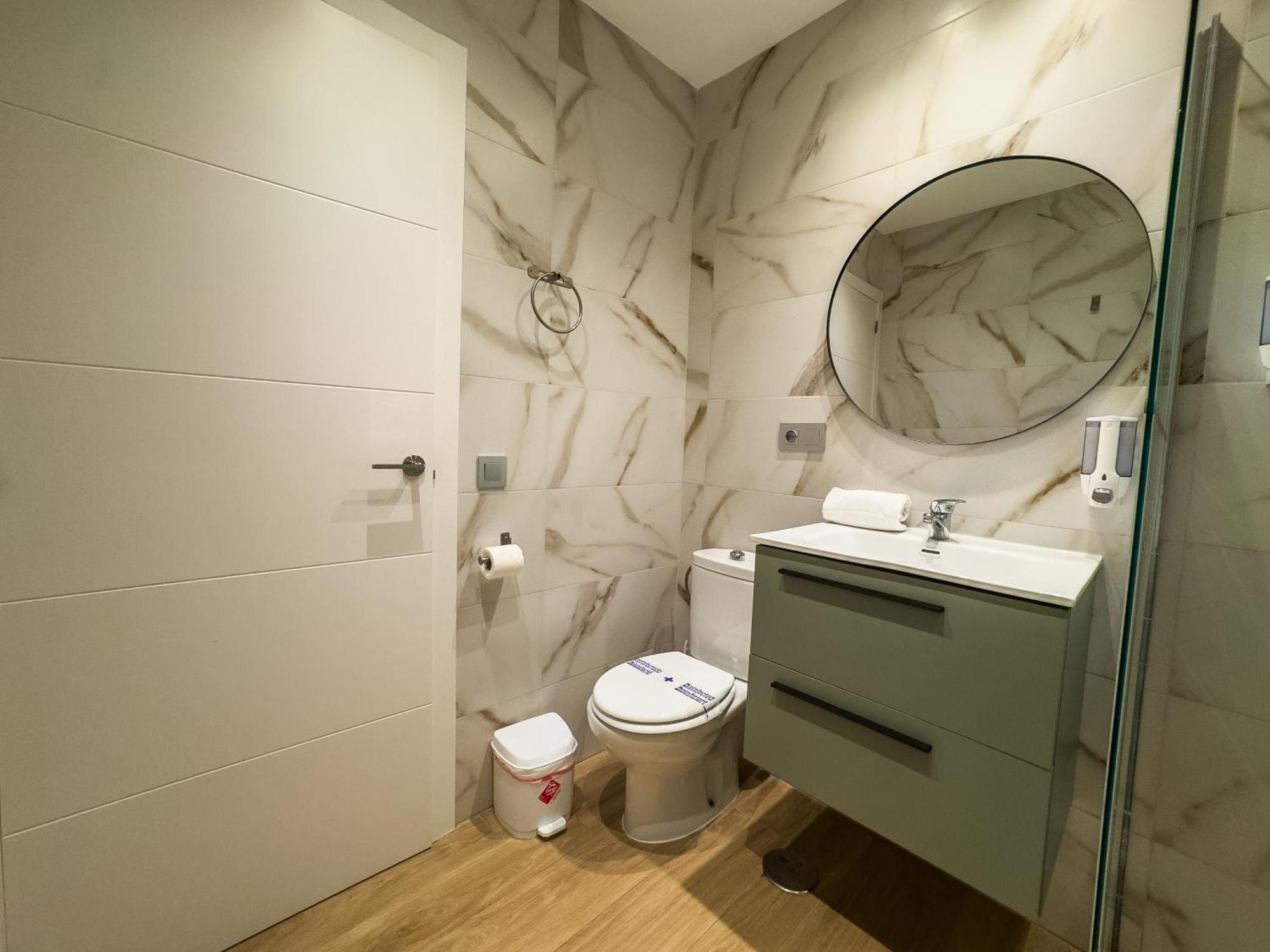 Skol 420C Fantastico 1 Dormitorio Primera Linea De Playa Marbella Exterior foto